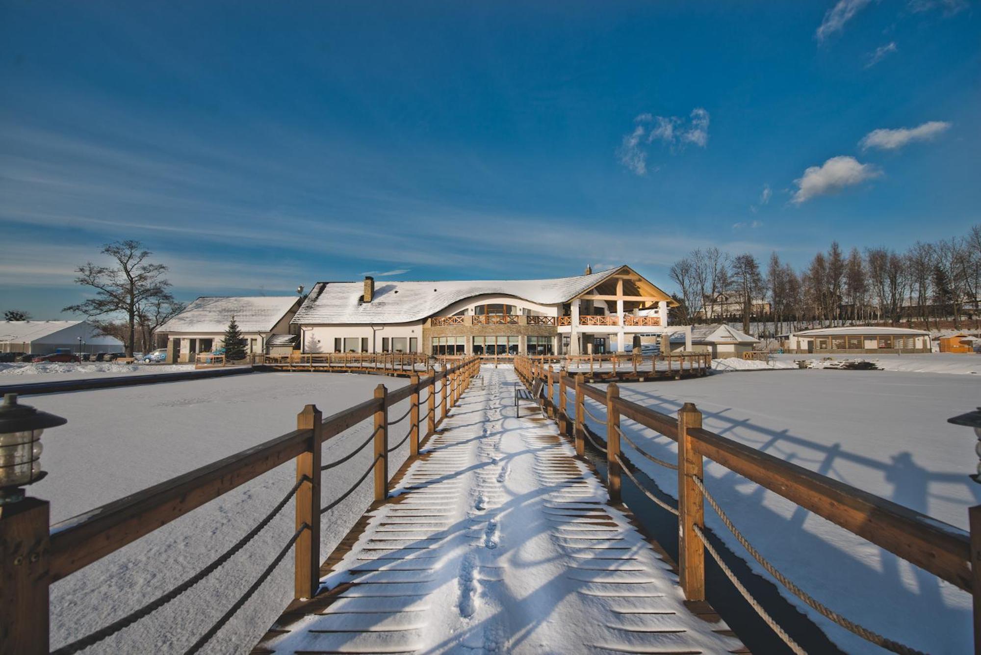 Hotel Molo Resort Osiek  Екстериор снимка